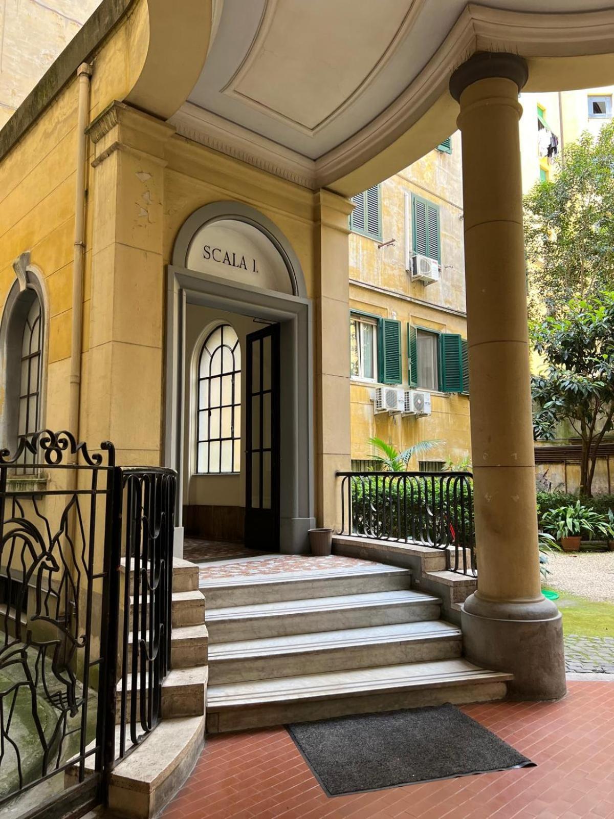 Re Di Roma Hotel Exterior foto